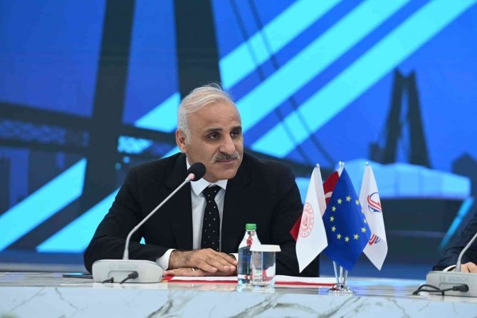 Büyükşehir Yatırımlara Doymuyor