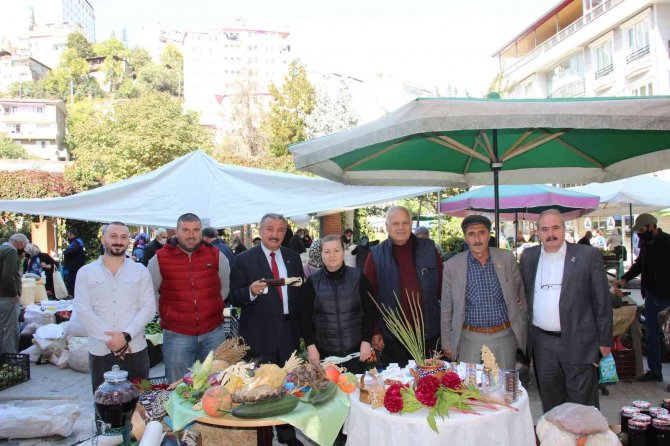 Artvin’de ‘Tohum Takas Şenliği’ Yapıldı