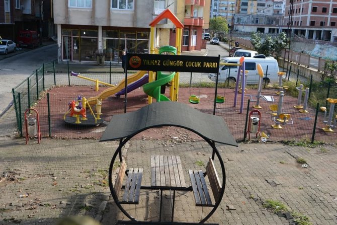 İ̇simleri Çocuk Parklarında Yaşayacak