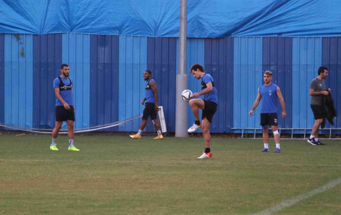 Vincenzo Montella: “Yeni Malatyaspor Maçı Zor Geçecek”
