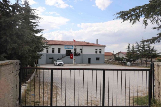 Kazada Ölen 5 Çocuğa Okullarında Vefasızlık