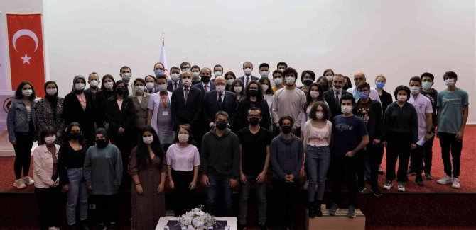 Rektör Aydın: “Tıp Eğitiminde Niteliğin Artması İçin Birlikte Çalışacağız”