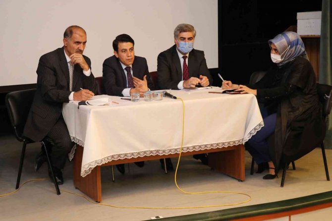Ahlat’ta ‘Köylere Hizmet Götürme Birliği Meclis Toplantısı’ Yapıldı