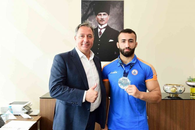 Burhan Akbudak’tan, Fatih Keleş’e Ziyaret