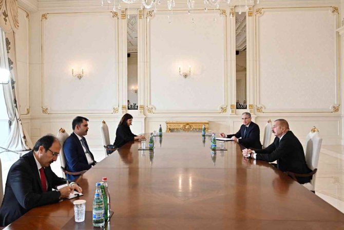 Çevre, Şehircilik Ve İ̇klim Değişikliği Bakanı Kurum, Aliyev Tarafından Kabul Edildi