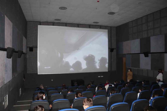 Çocuk Kulübü Sinema Şöleni Devam Ediyor