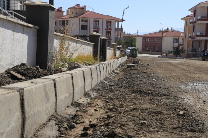 Erzincan’da Üst Yapı Çalışmaları Devam Ediyor