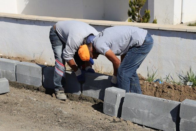 Erzincan’da Üst Yapı Çalışmaları Devam Ediyor