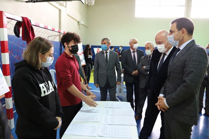 Tübi̇tak 4006 Bilim Fuarı Açıldı