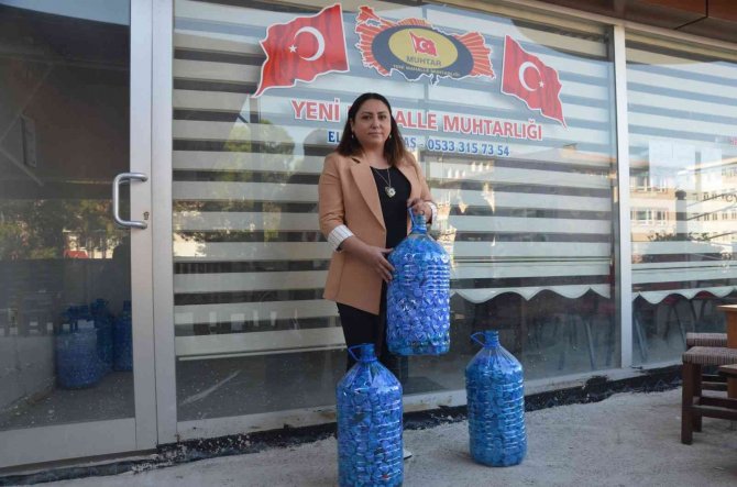 Kadın Muhtar, Engelliler İçin ‘Mavi Kapak’ Kampanyası Başlattı