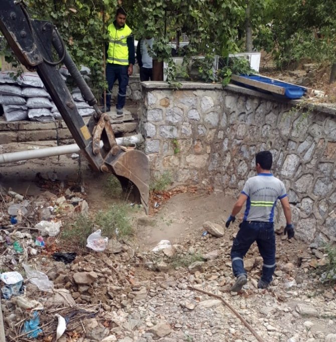 Başkan Çalkaya’dan Çevre Duyarlılığı Mesajı