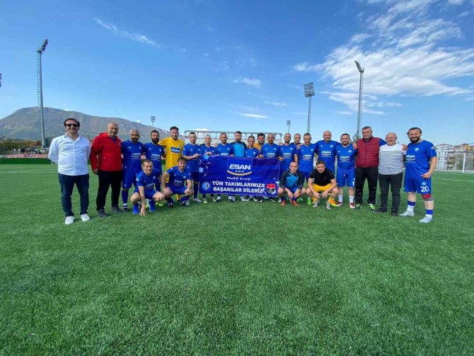Esan Akü Karabük Elit Masterler, 3 Puanla Başladı
