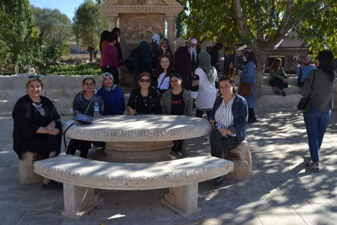 Şuhut Kadın Kültür Evi’nden Frigya Gezisi
