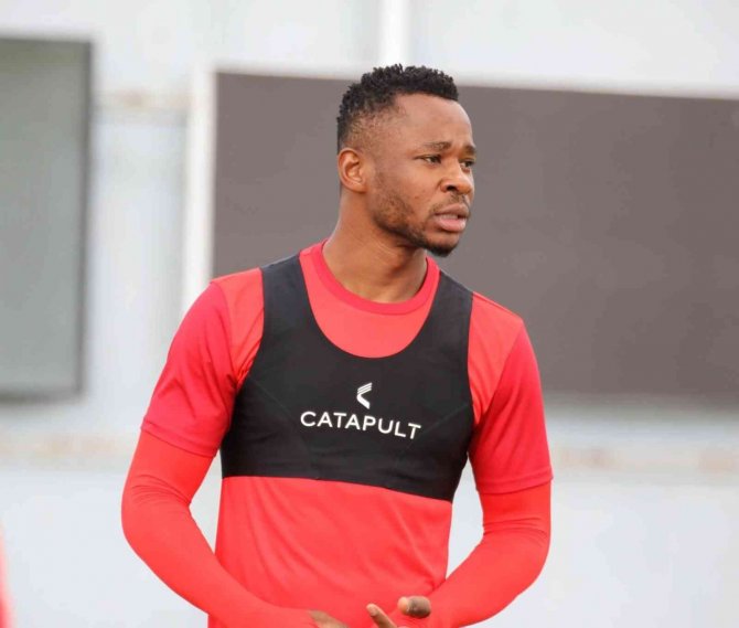 Sivasspor’da Leke James Sevinci