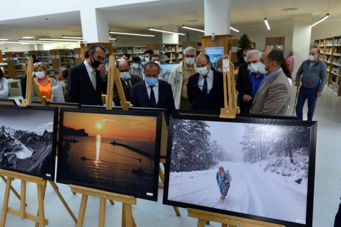 "Doğa Ve İ̇nsan" Sergisi Açıldı