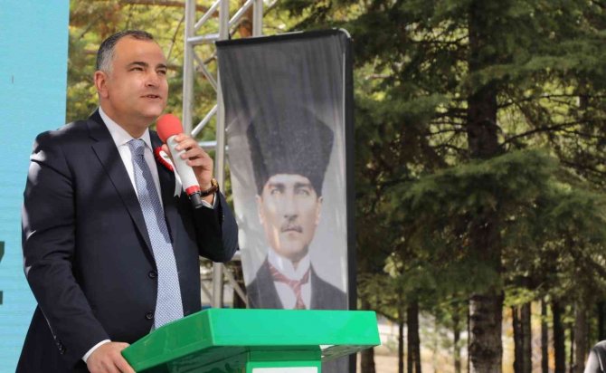 Ankara’da “13 Ekim Başkent Parkı” Açıldı