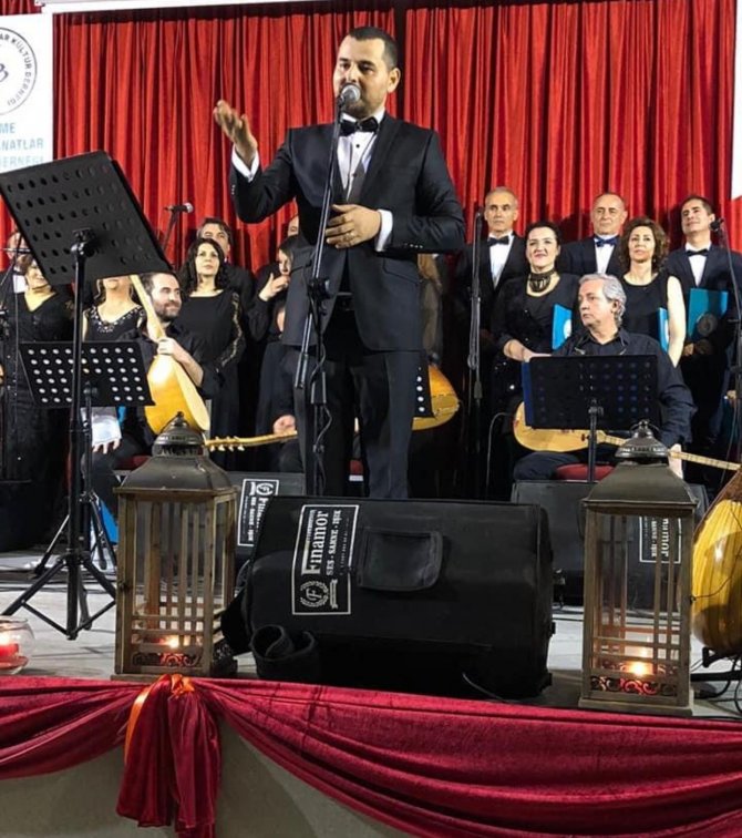 Çeşme Türkülerle Yeniden Yankılanacak