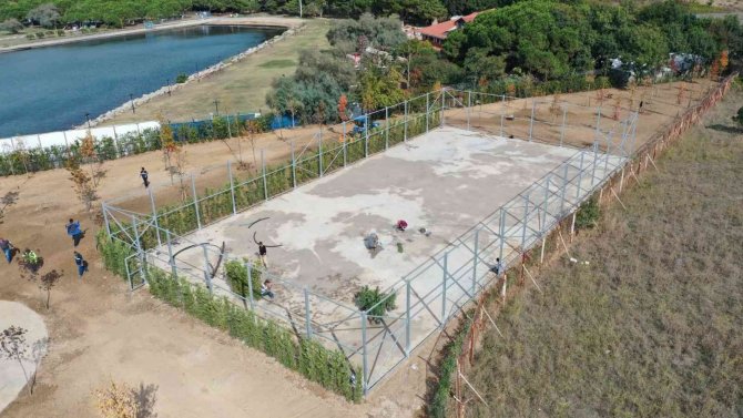 Balyanoz Koyu’na 350 Ağaç Dikildi