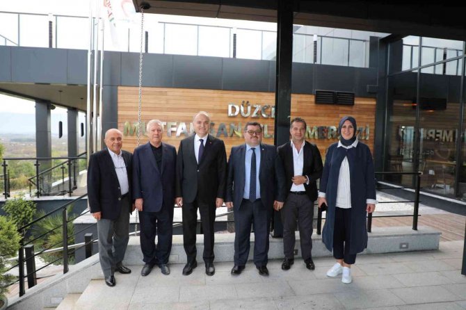 Başkan Özlü, Aziz Yıldırım’ı Ağırladı