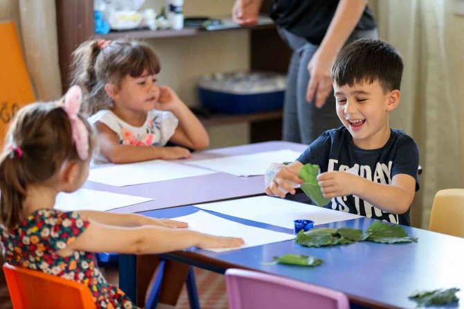 Buca Belediyesi Yarı Zamanlı Ücretsiz Eğitim Merkezlerini Açıyor