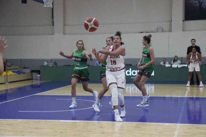 Eurocup Women: Elazığ İ̇l Özel İ̇dare: 74 - Uni Gyor: 67