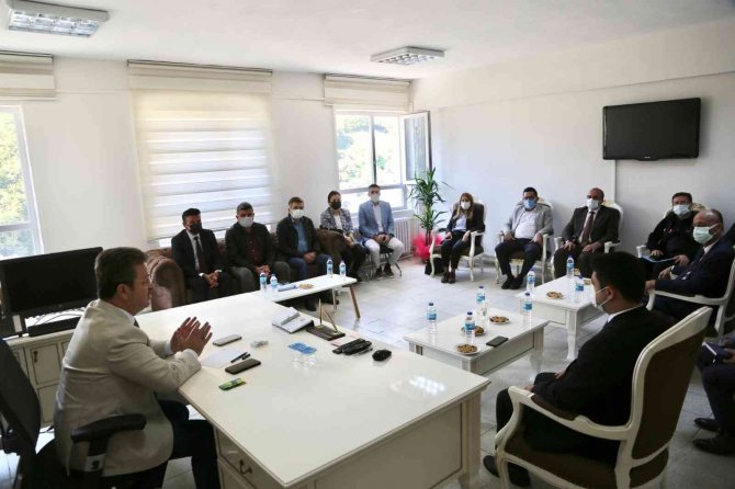 Giresun Valisi Enver Ünlü, Dereli İlçesinde İncelemelerde Bulundu