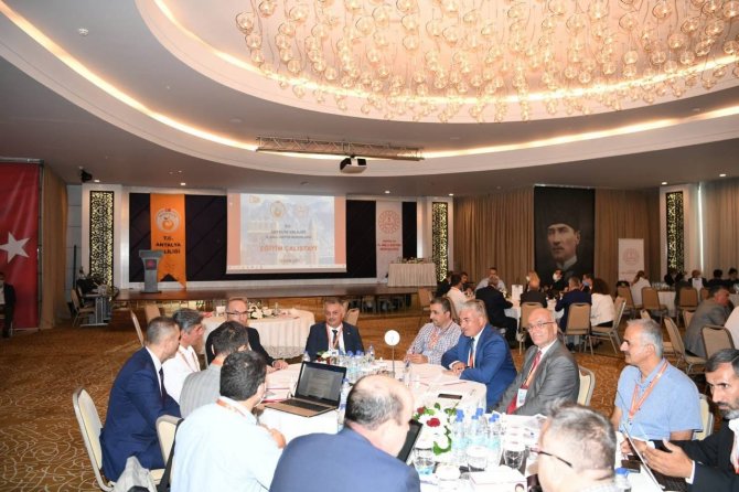 Vali Yazıcı: "Antalya’da Eğitim Kalitesini Daha Yükseğe Çıkartacağız"