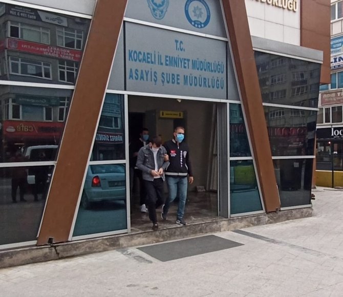 11 İlde Sahte Dekontla Vatandaşları Dolandıran 5 Şüpheli Tutuklandı