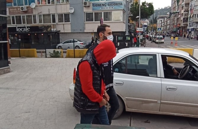 11 İlde Sahte Dekontla Vatandaşları Dolandıran 5 Şüpheli Tutuklandı