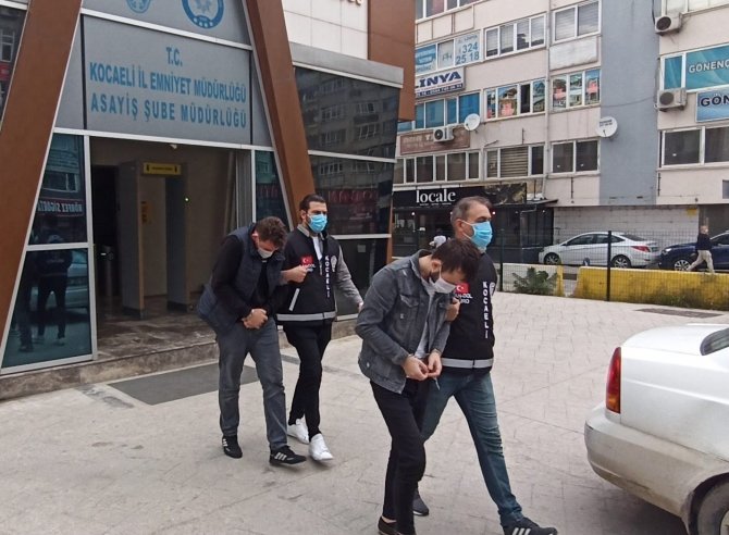 11 İlde Sahte Dekontla Vatandaşları Dolandıran 5 Şüpheli Tutuklandı