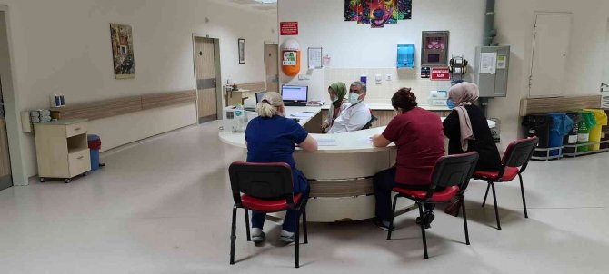 Covid-19 Hastalarında Uyguladıkları Tedavi Dünya Literatürüne Girdi