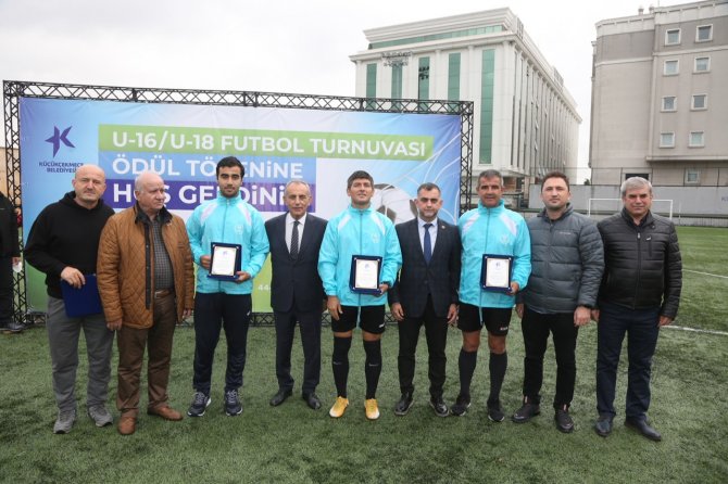 Küçükçekmece Belediyesi Başkanlık Turnuvası’nda Şampiyonlar Belli Oldu