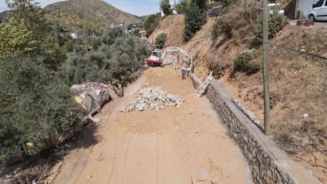 Nazilli Belediyesi, Işıklar’da Yol Çalışması Gerçekleştirdi