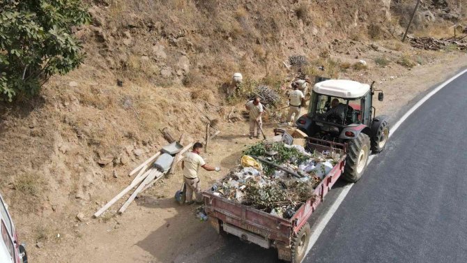 Nazilli Belediyesi, Işıklar’da Yol Çalışması Gerçekleştirdi