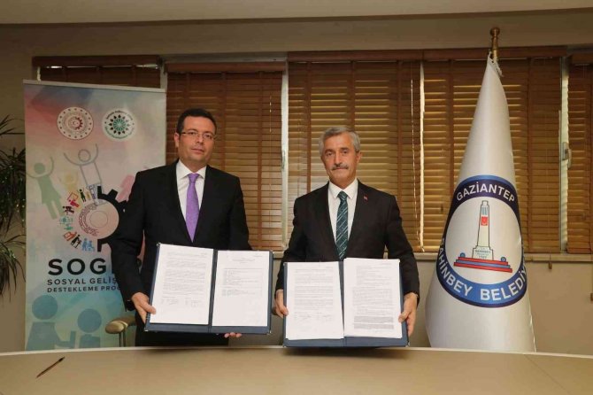 Şahinbey’de 15 Okula Tasarım Ve Beceri Atölyesi Yapılacak