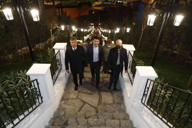 Şile Belediyesi Atatürk Yolu’nu Yeniledi