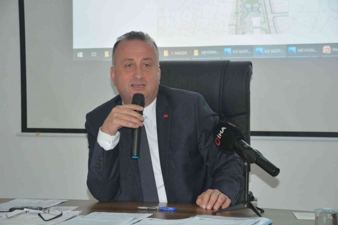 Başkan Ayhan: “Kent Meydanını Sinop Halkının Hizmetine Hep Beraber Sunacağız”