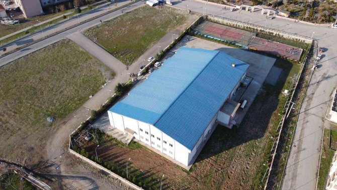 Şırnak’ta Modern Tesislerle Gençler Spora Yöneldi