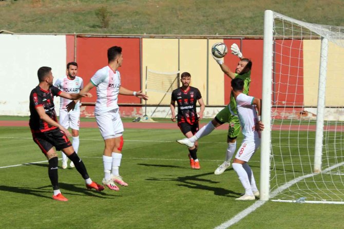 Tff 3. Lig: Gümüşhanespor: 0 - Karşıyaka: 0