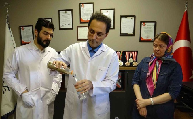 Van’da Her Türlü Kirli Suyu İçilebilecek Duruma Getiren İlaç Üretildi