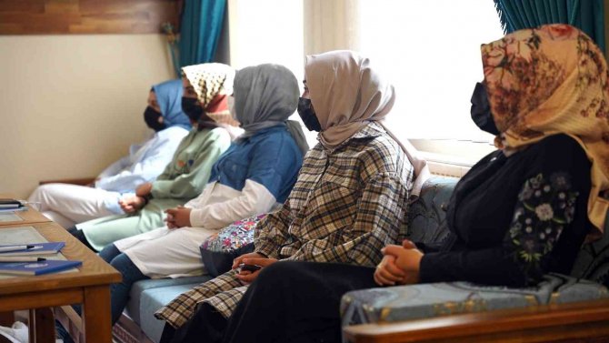 "Anne Çocuk Akademisi" Yıldırım’da Başladı