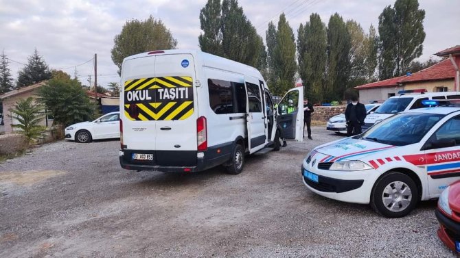 Şuhut’ta Okul Servis Araçları Denetlendi