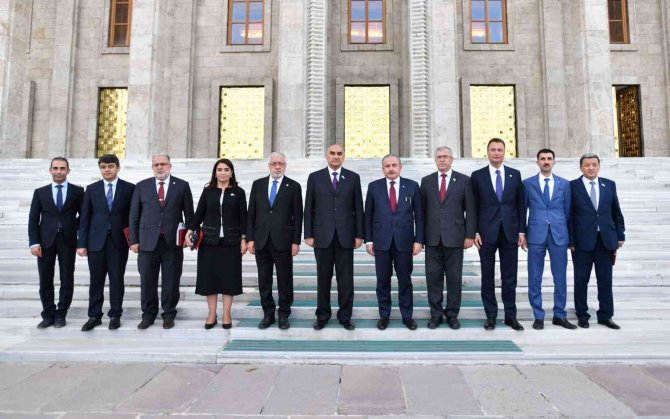 Ak Parti Van Milletvekili Gülaçar: "Orta Asya Ülkeleri İle Olan Kardeşlik Bağımız Ticaretle Pekişmeye Devam Ediyor"