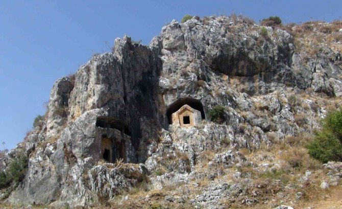 Thera Antik Kenti Kazı İşbirliği Protokolü İmzalandı