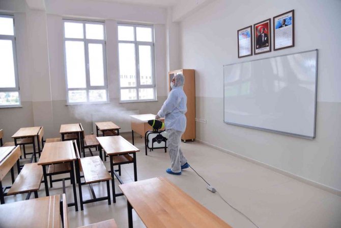 Kahramankazan’da Okullarda Hafta Sonu Mesaisi