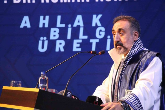 Ak Parti Genel Başkan Vekili Kurtulmuş: "Biz İnsanlarımızın Farklılıklarını Asla Ayrılık Vesilesi Olarak Görmeyeceğiz"