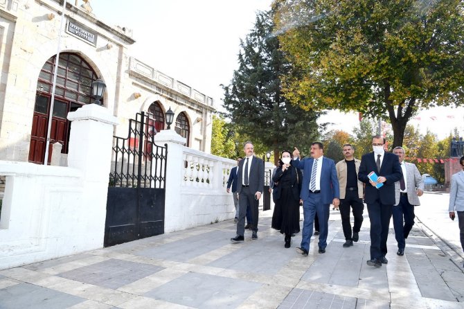 Bakanlık Yetkilileri Malatya’da İncelemelerde Bulundular