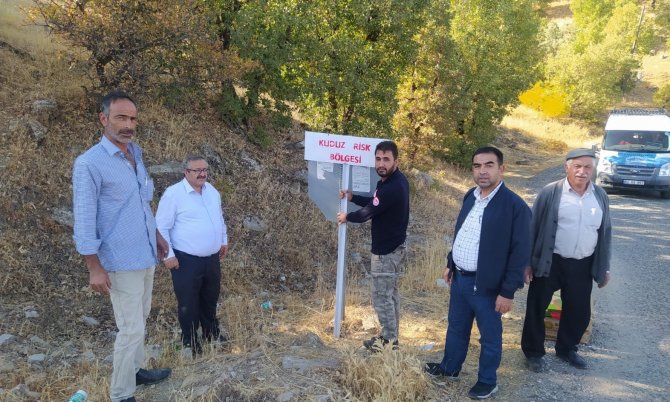 Gerger’de ‘Kuduz’ Karantinası