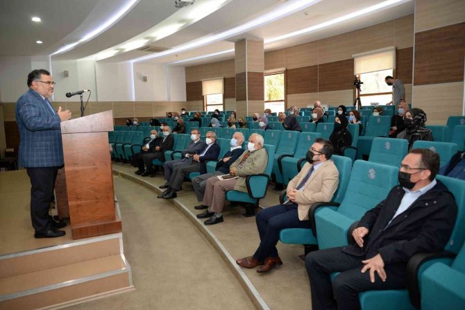 İ̇lahiyat Fakültesi’nde Yeni Akademik Yıl Başladı