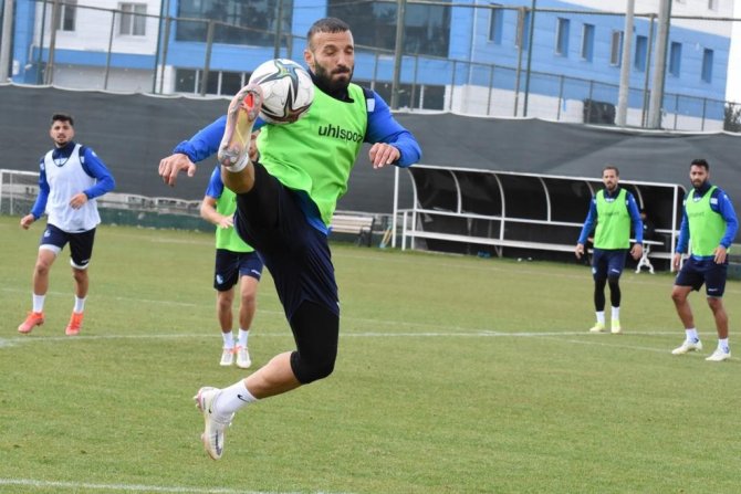 Bb Erzurumspor Altınordu Mesaisini Sürdürdü